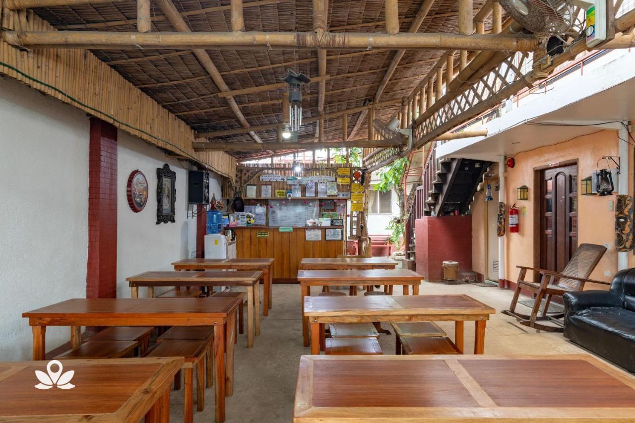 Almonte Transient Vandrarhem Puerto Princesa Exteriör bild